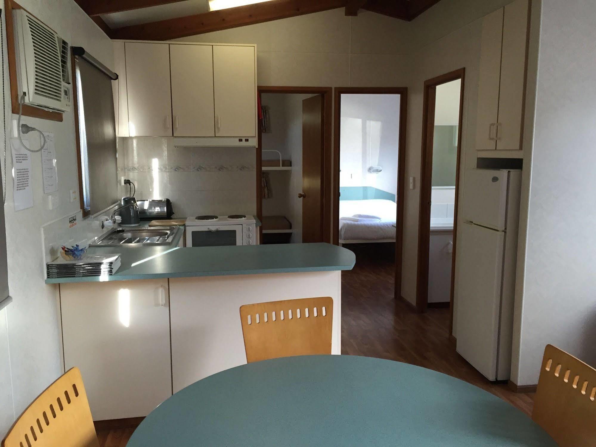 Inverloch Cabins & Apartments المظهر الخارجي الصورة